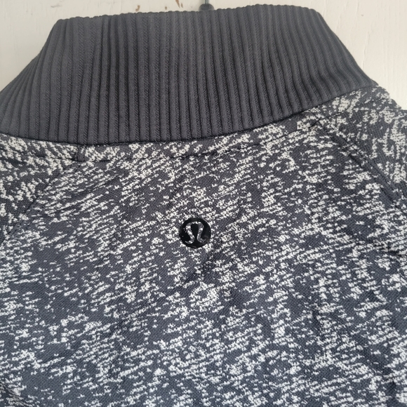 Black and grey Lululemon mock neck quarter zip up shirt - Picture 6 of 6